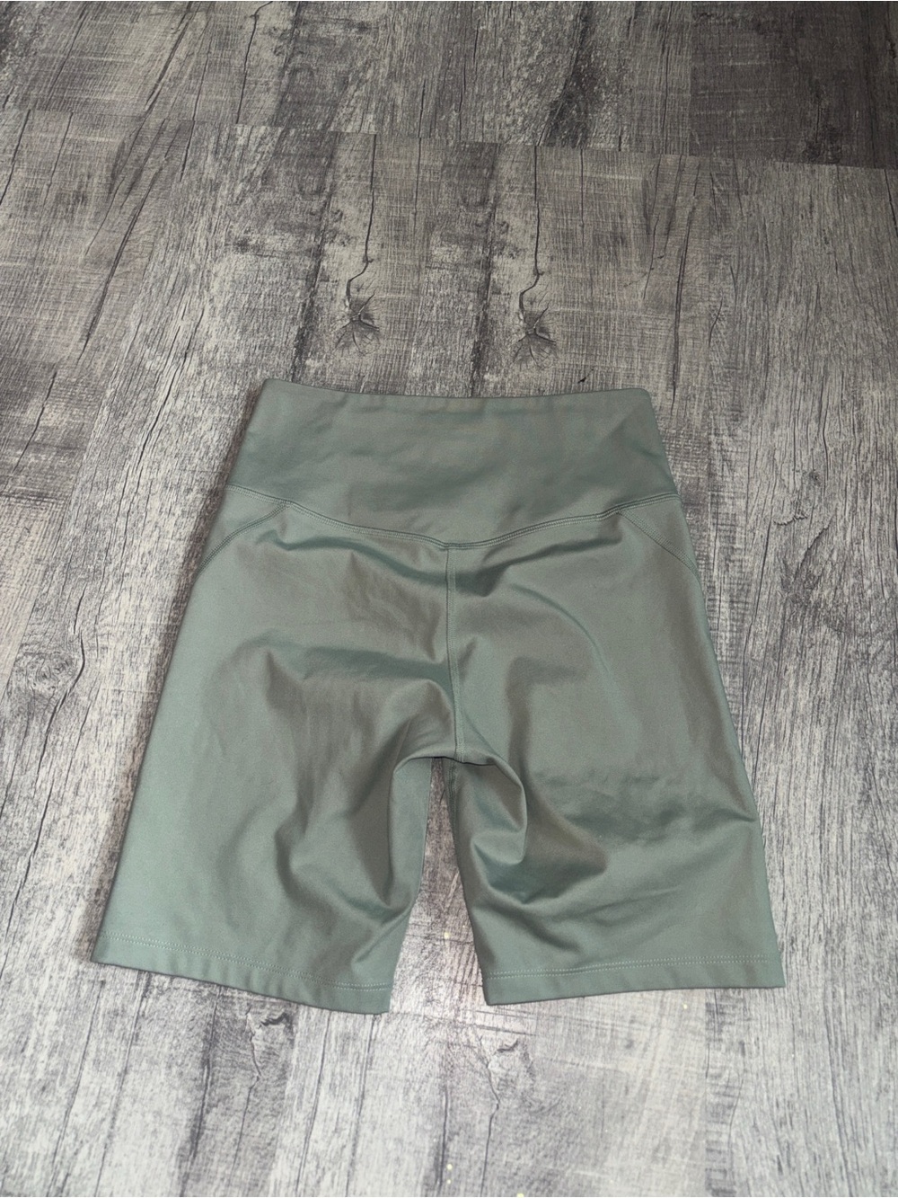Girlfriend Collective High Rise Bike Short - Picture 2 of 7